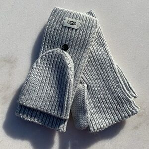 UGG Flip Top Fingerless Gloves